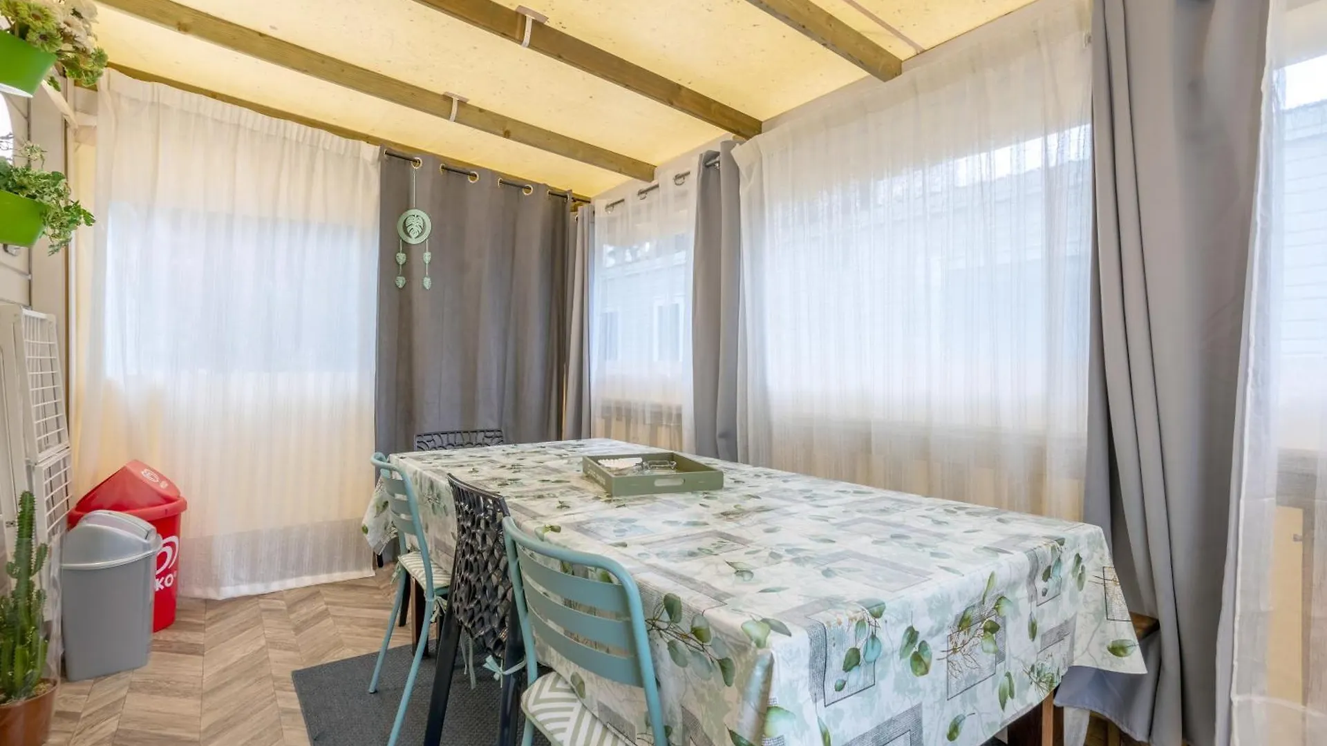 Mobil Home Tout Confort Bora Bora Pont-Aven France